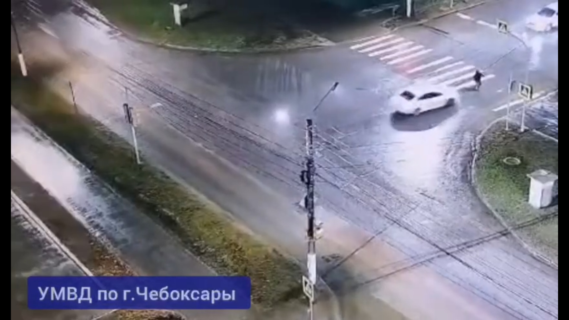 В Чебоксарах водитель сбил женщину на пешеходном переходе
