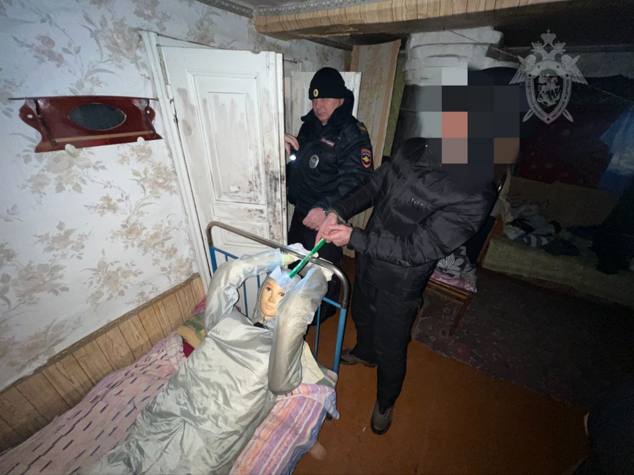 Житель Чувашии пробрался к односельчанину ради угона авто, но потом решил его убить ради наживы