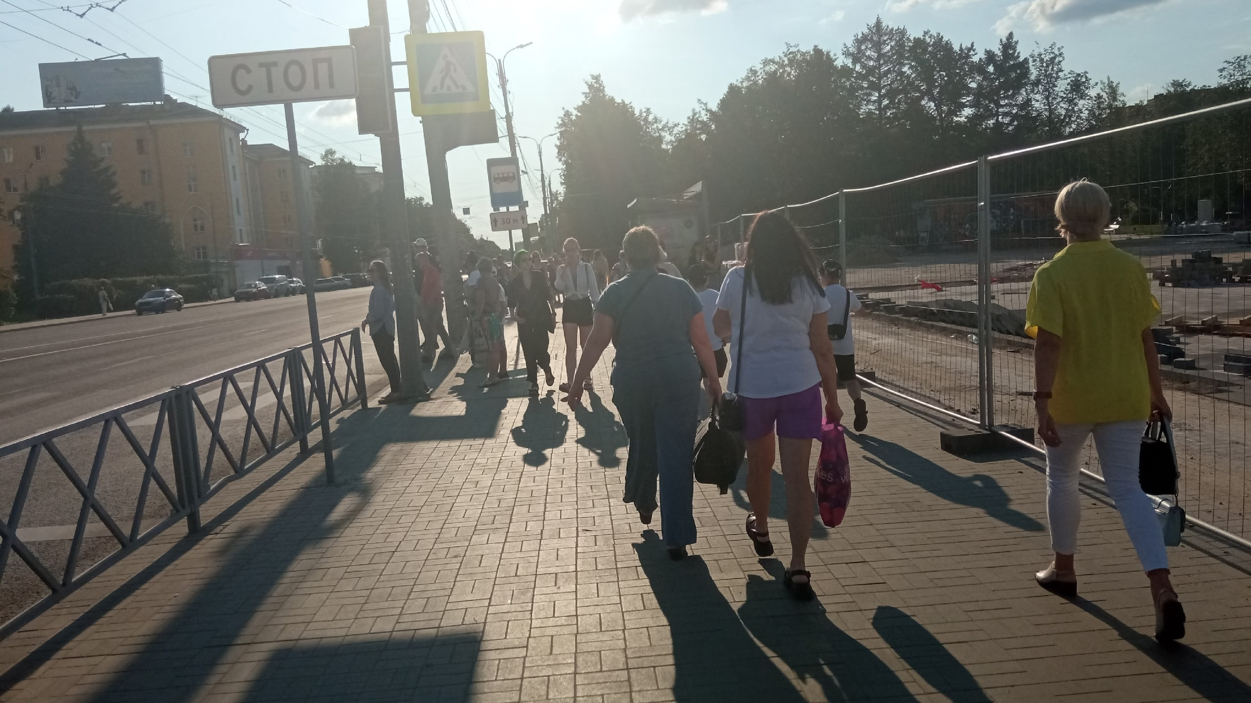 Повторяю три простых слова в сложных ситуациях: злые люди и напасти обходят стороной