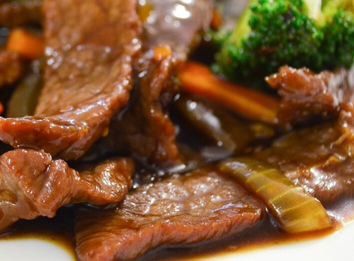 Шеф-повар поставил точку в вопросе: как сделать любое жесткое мясо мягким за 5 минут