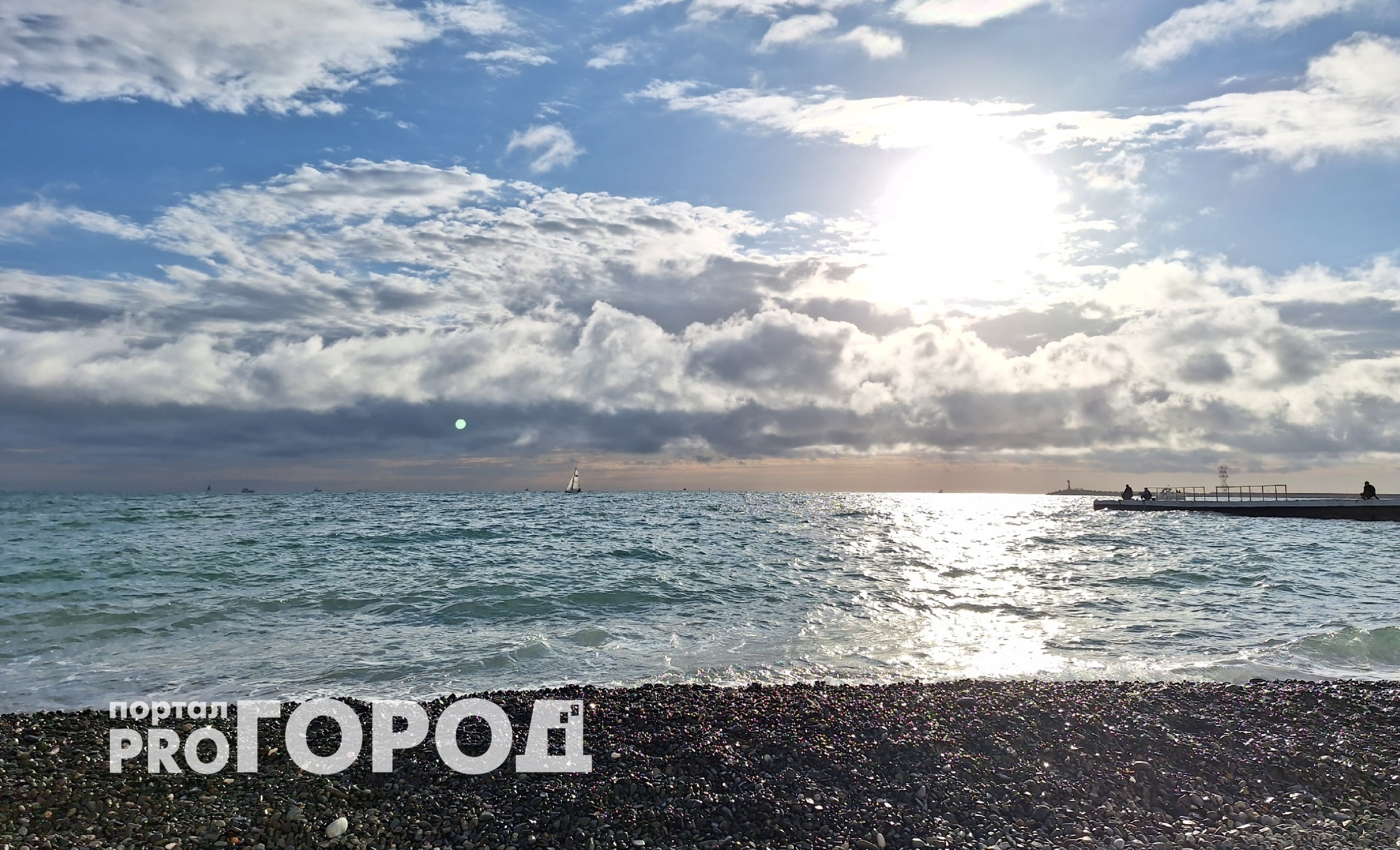 Россияне массово устремились на отдых в российский курортный город в октябре: путевки разлетаются