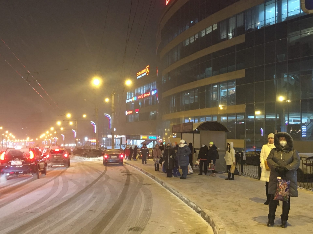 Какая обстановка в городе оренбург. Новочебоксарск Новогодняя ночь шоу карнавал 2023 Чувашия.