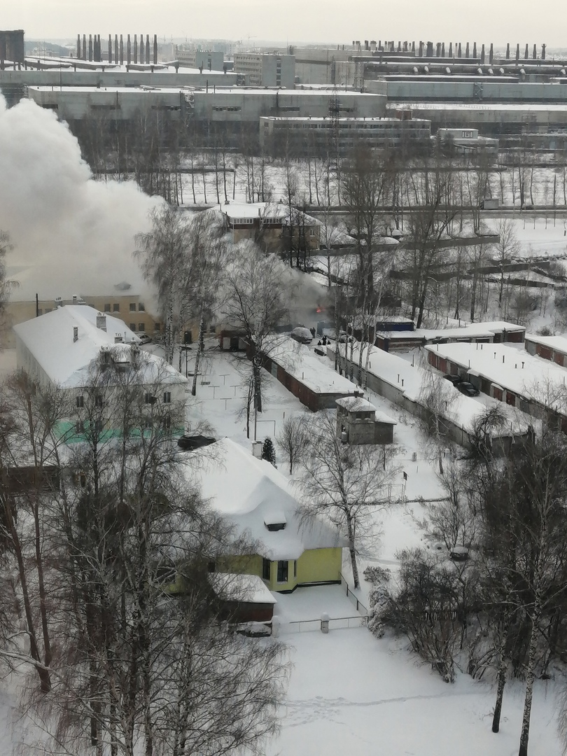 В Восточном поселке горит постройка | 21.01.2021 | Чебоксары - БезФормата