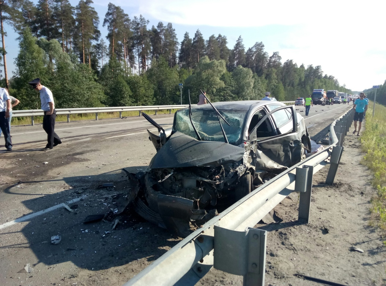 вятка (автодорога). авария на кокшайском тракте 25 декабря. дтп на вятке чувашия. вятка дороги чувашии м7. 12.